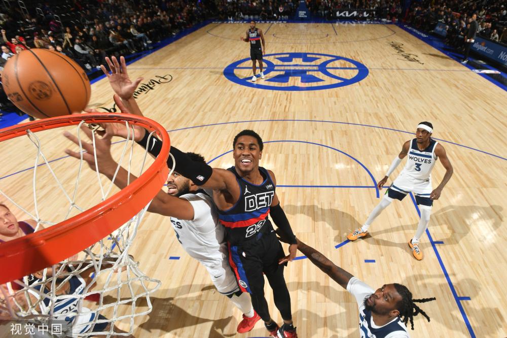 场内外的任 场内外的任