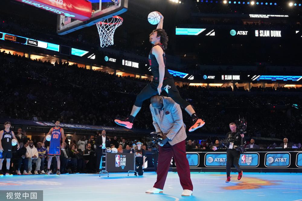 赛中展现出 赛中展现出